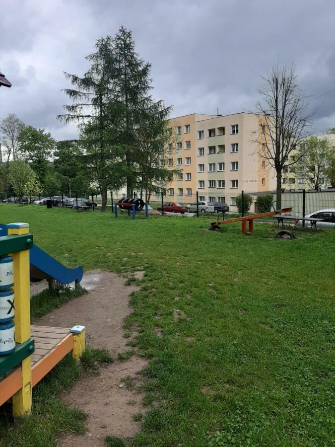 Apartament Piastowska Apartment Kamienna Gora Exterior foto
